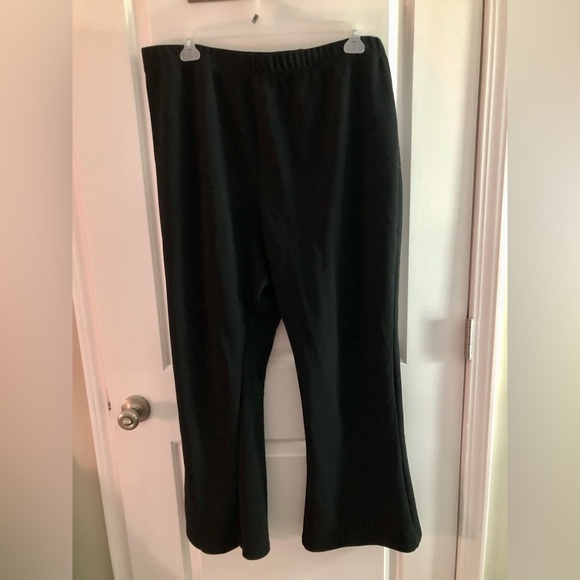 SHEIN Curve+ sz 28 Black Flare Leg Pants EUC - Picture 6 of 10